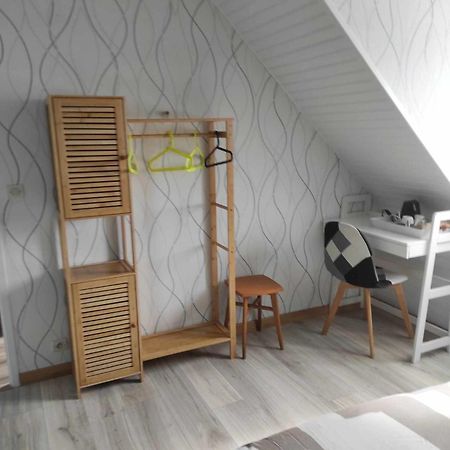 Fee Morgane - Chambres Saint-Coulomb Eksteriør bilde